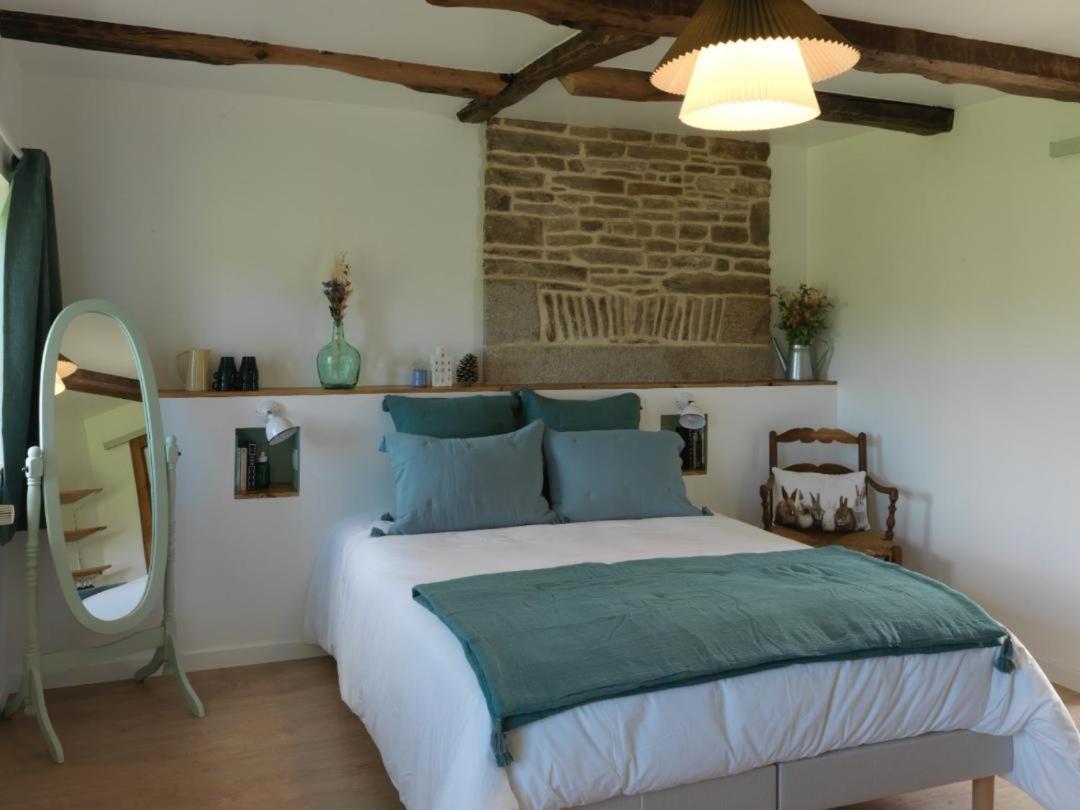 Le Manoir De La Besliere - Gite Et Chambres D'Hotes Folligny Buitenkant foto